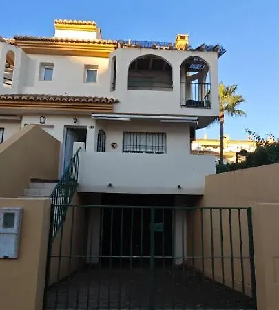 Вилла Seaside House, Bellisima Casa En Марбелья